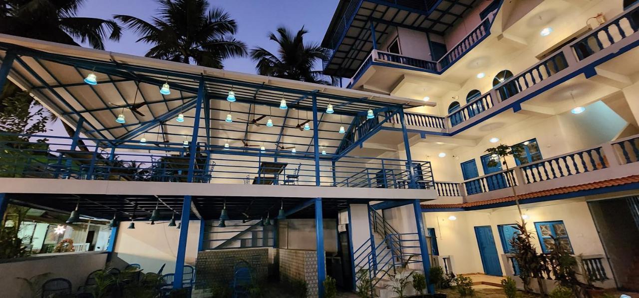 Mandrem Retreat Beach Resort Old Goa Exterior photo
