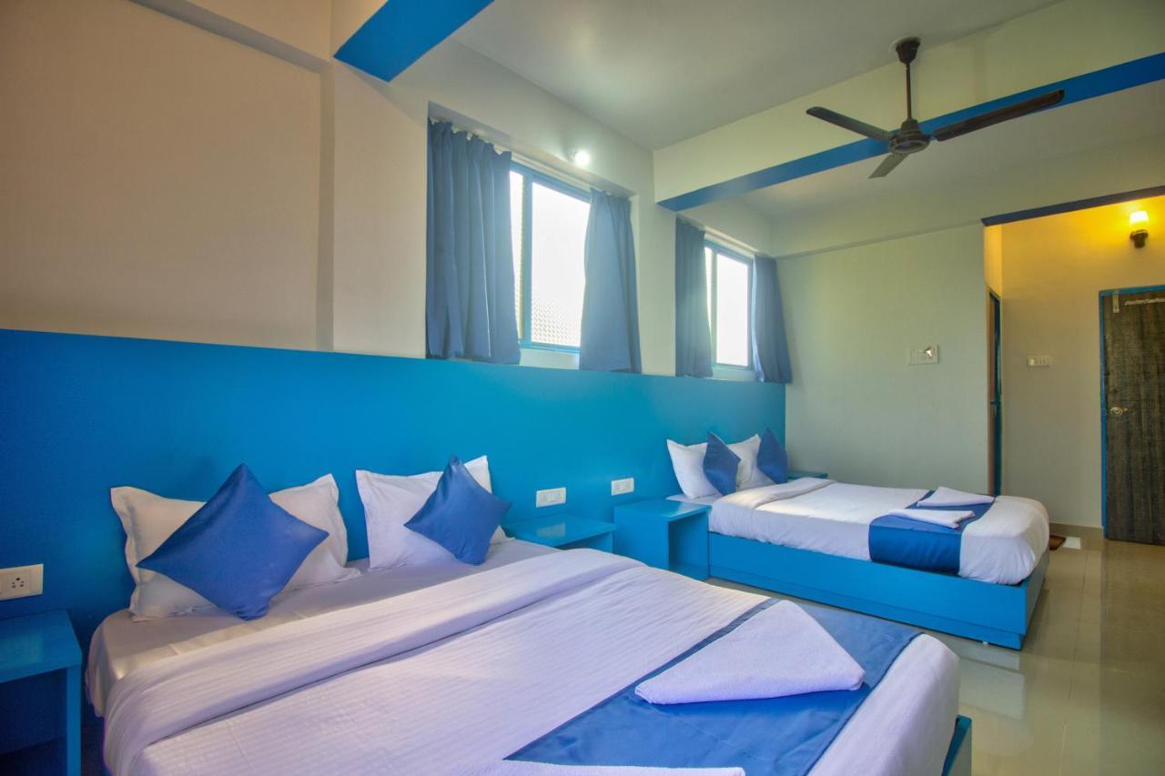 Mandrem Retreat Beach Resort Old Goa Exterior photo