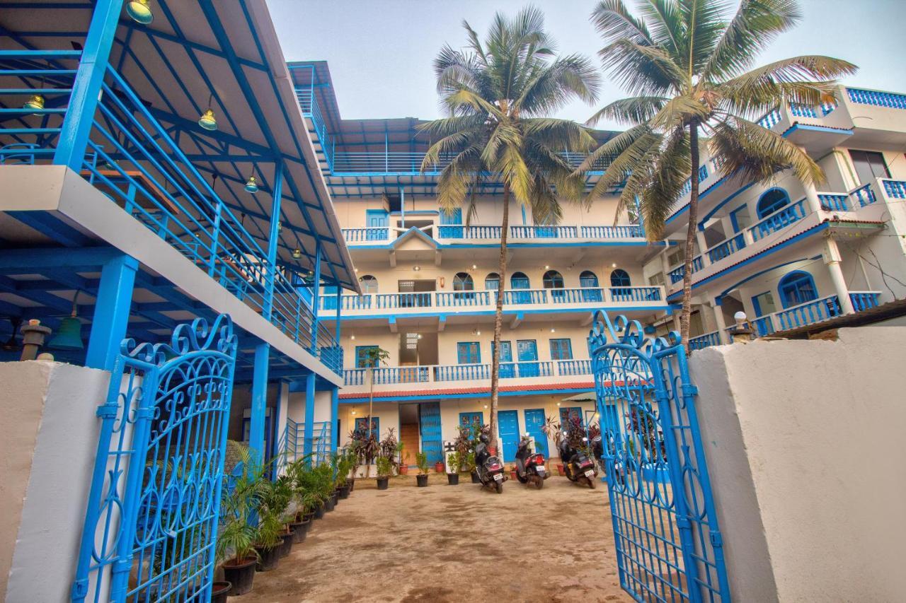 Mandrem Retreat Beach Resort Old Goa Exterior photo