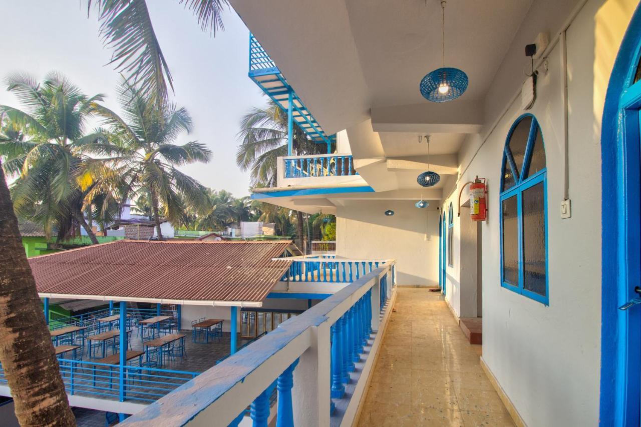 Mandrem Retreat Beach Resort Old Goa Exterior photo